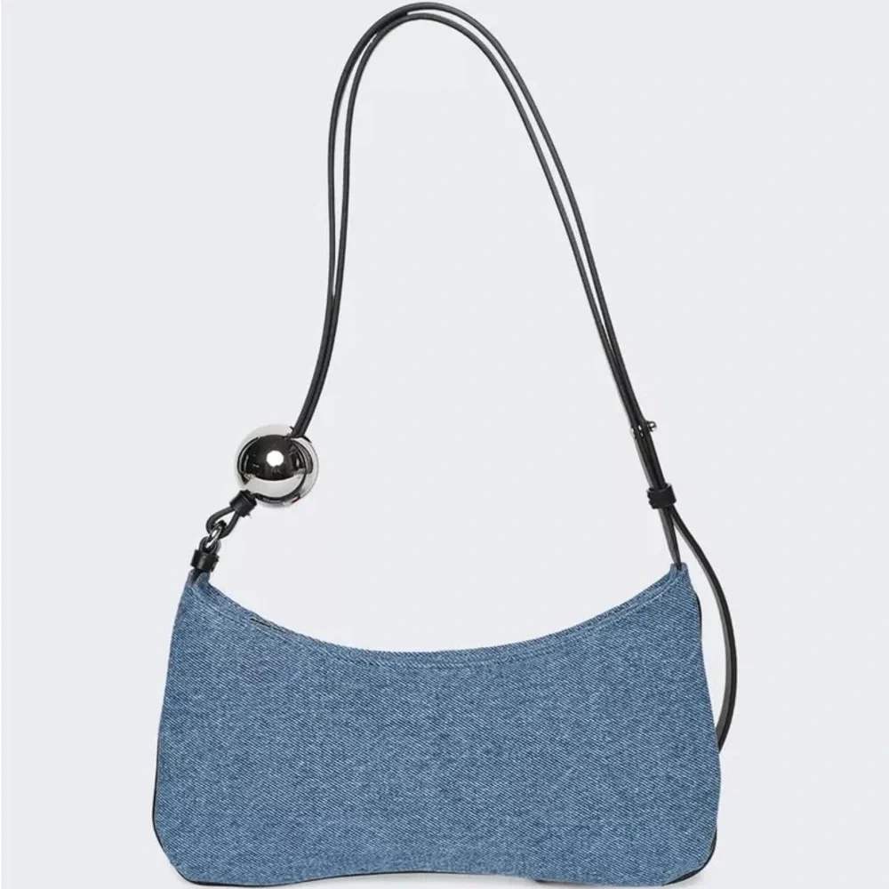 Jacquemus Le Bisou Perle in Blue - Picture 3 of 5